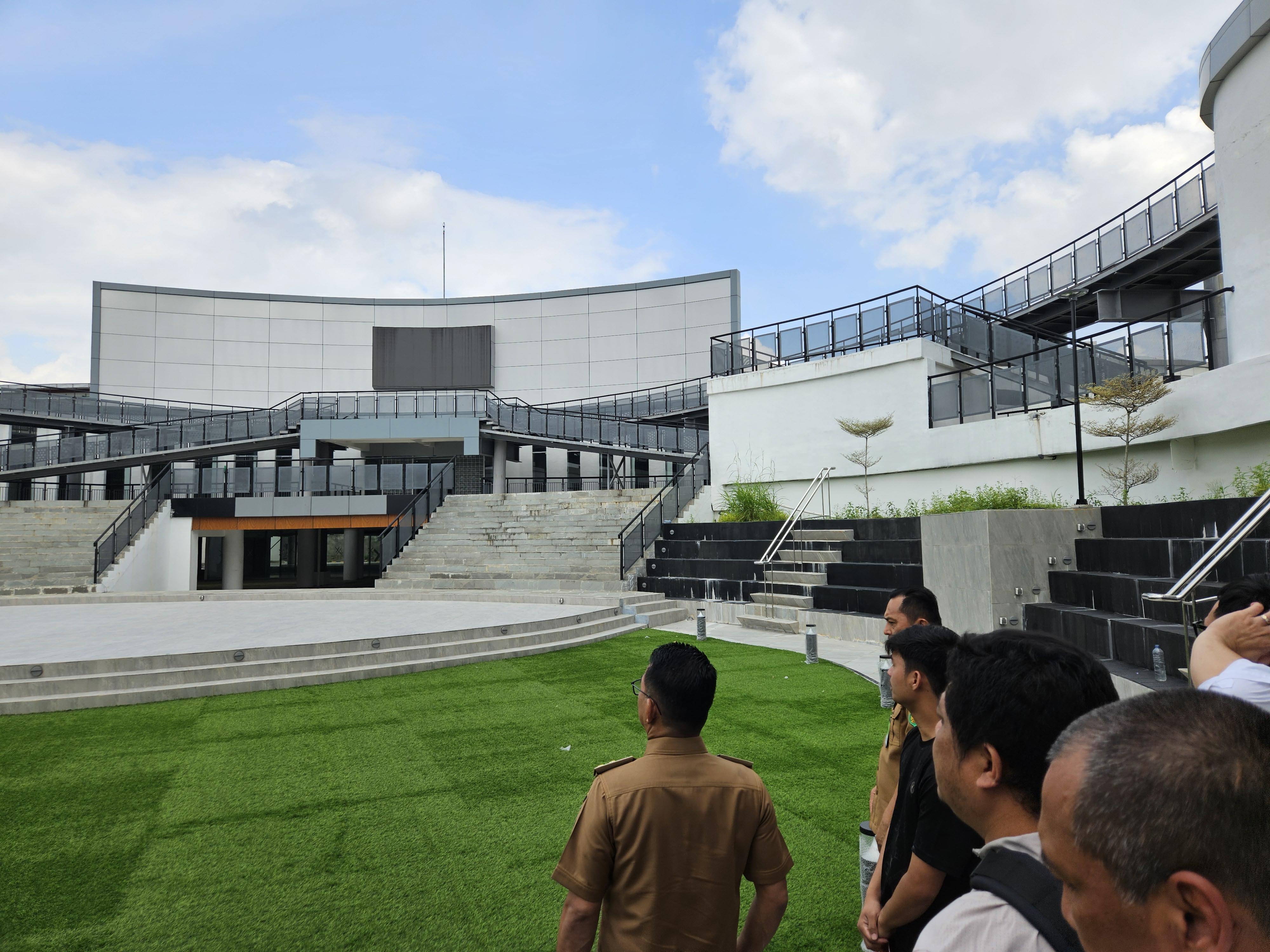 WAKIL WALI KOTA TINJAU GEDUNG UMKM USU